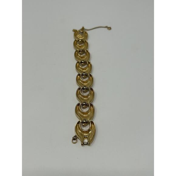 Monet Chunky Gold Tone Bracelet - Picture 11 of 11